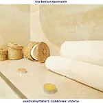 Xandy Apartman